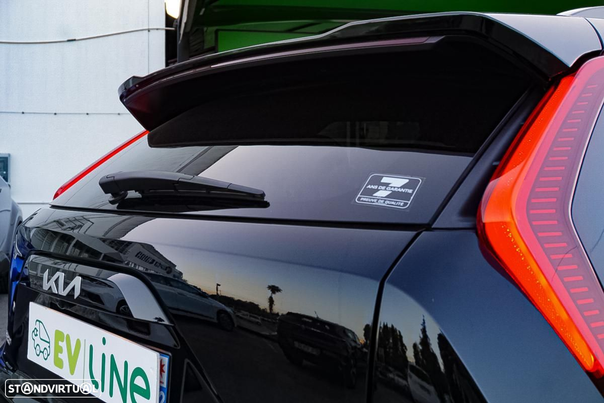 Kia Niro EV 64kWh Drive - 14
