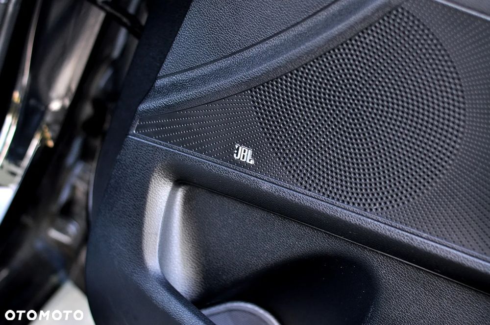 Kia Ceed 1.5 T-GDI GT-Line - 24