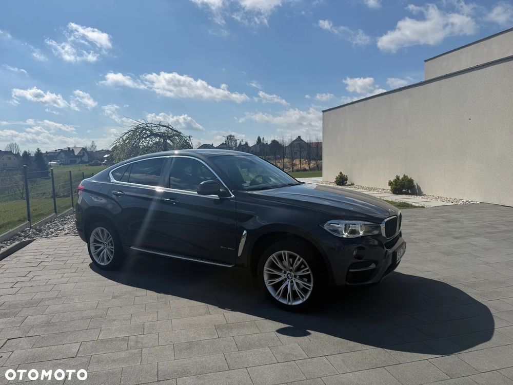 BMW X6 xDrive30d - 15