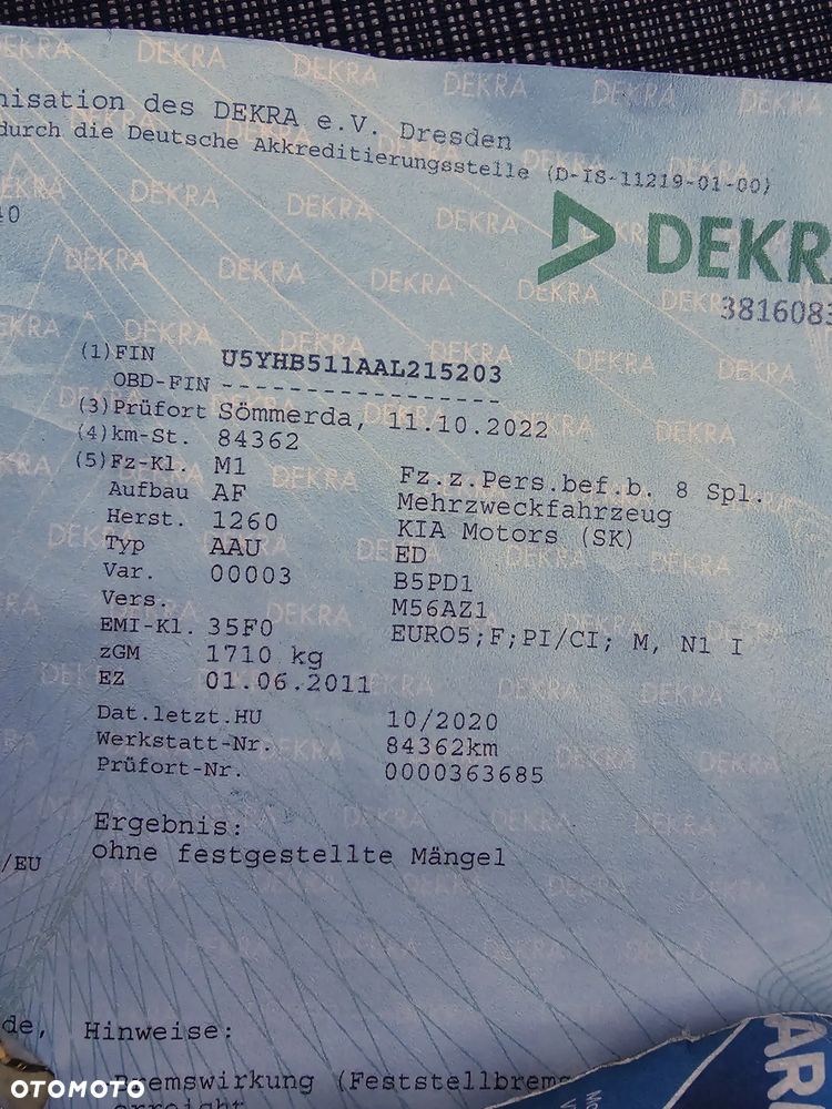 Kia Ceed - 36