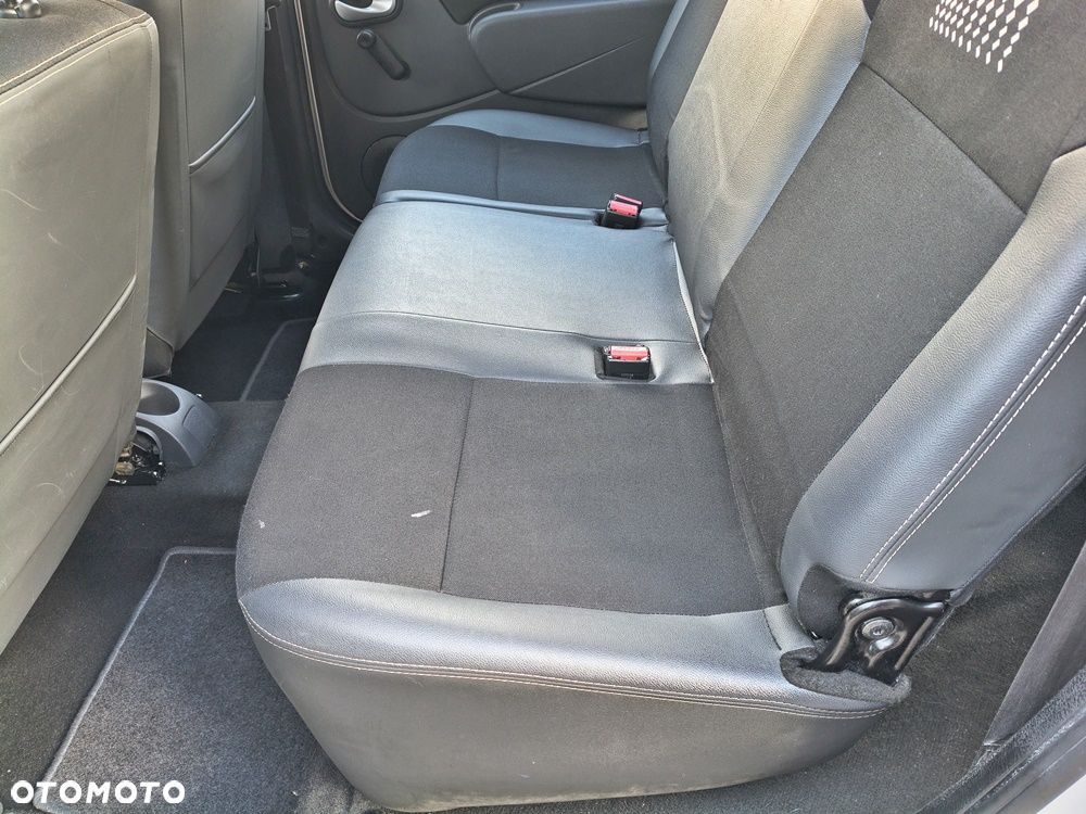 Dacia Logan 1.6 16V Laureate - 25