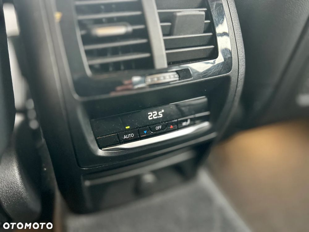 BMW X3 xDrive30i Advantage sport - 10