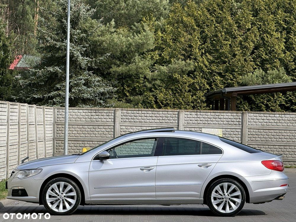 Volkswagen Passat CC - 36