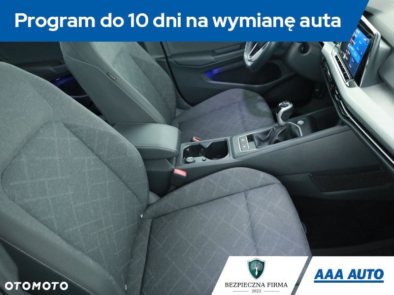 Volkswagen Golf Variant - 9