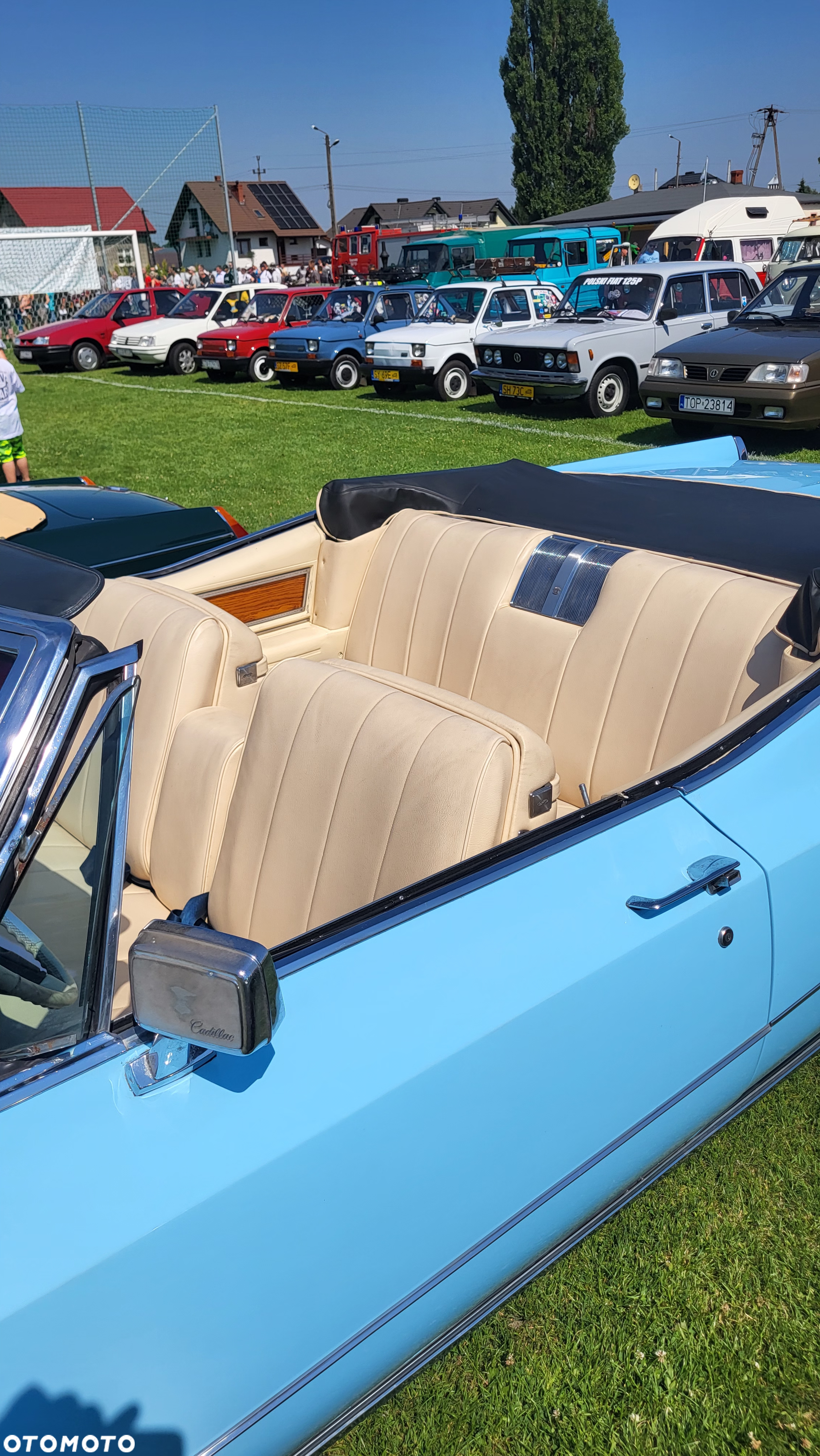 Cadillac Deville - 3