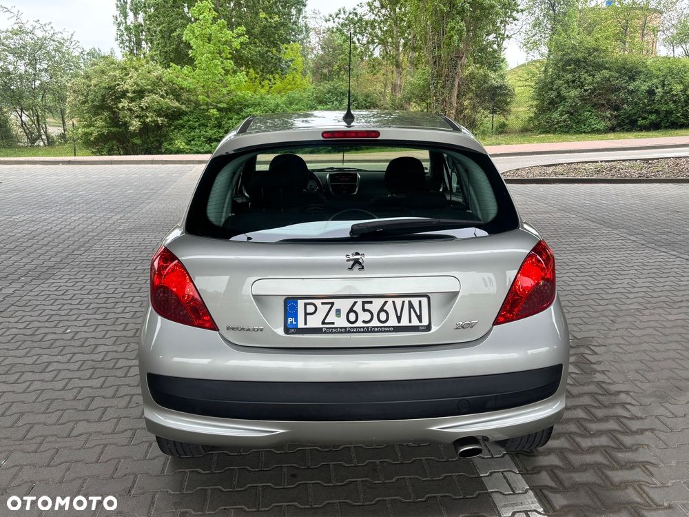 Peugeot 207 - 5