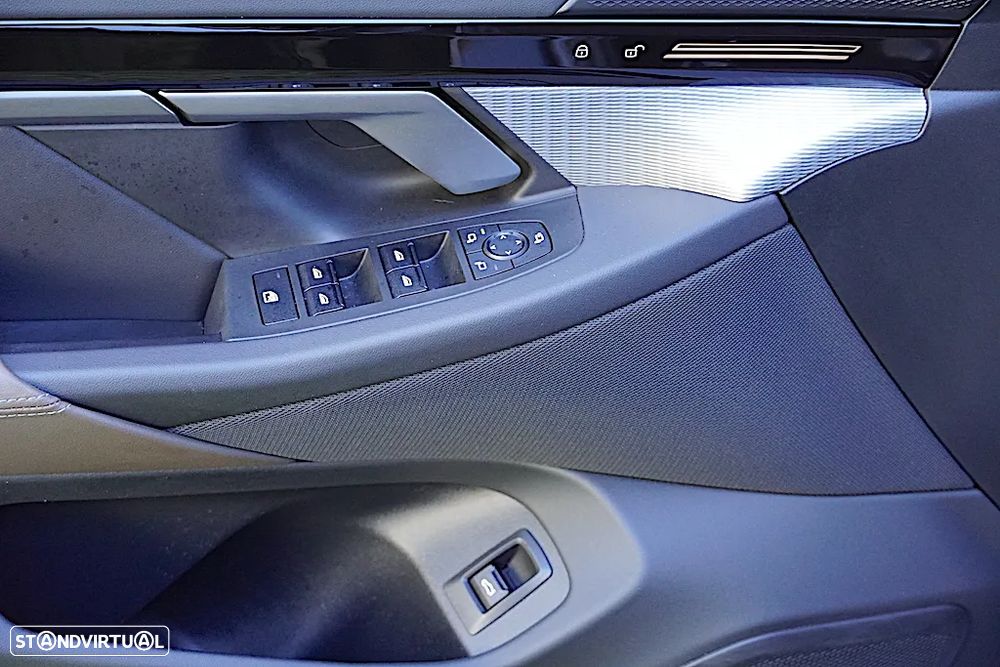 BMW 530 e Pack Desportivo M - 18