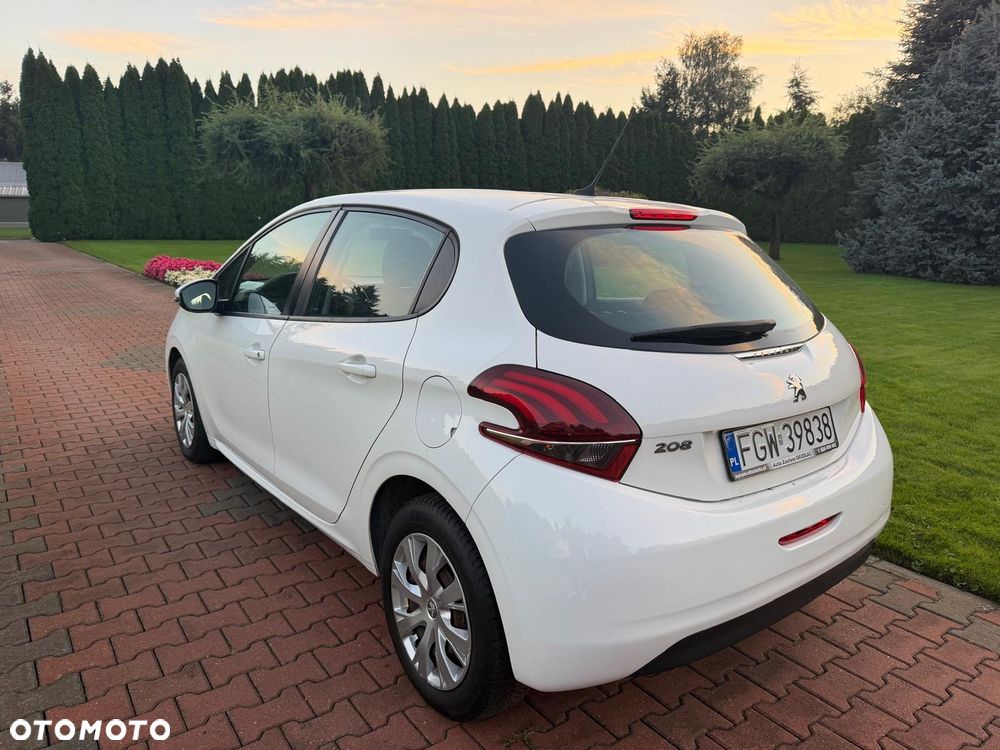 Peugeot 208 BlueHDi 100 Active Pack - 10