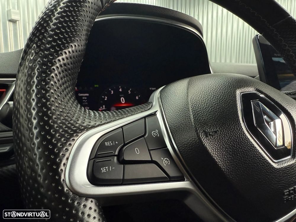 Renault Clio 1.0 TCe RS Line - 28