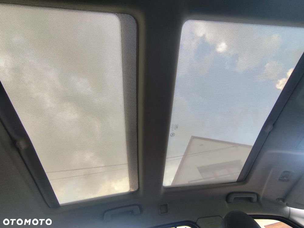 Ford S-Max - 24