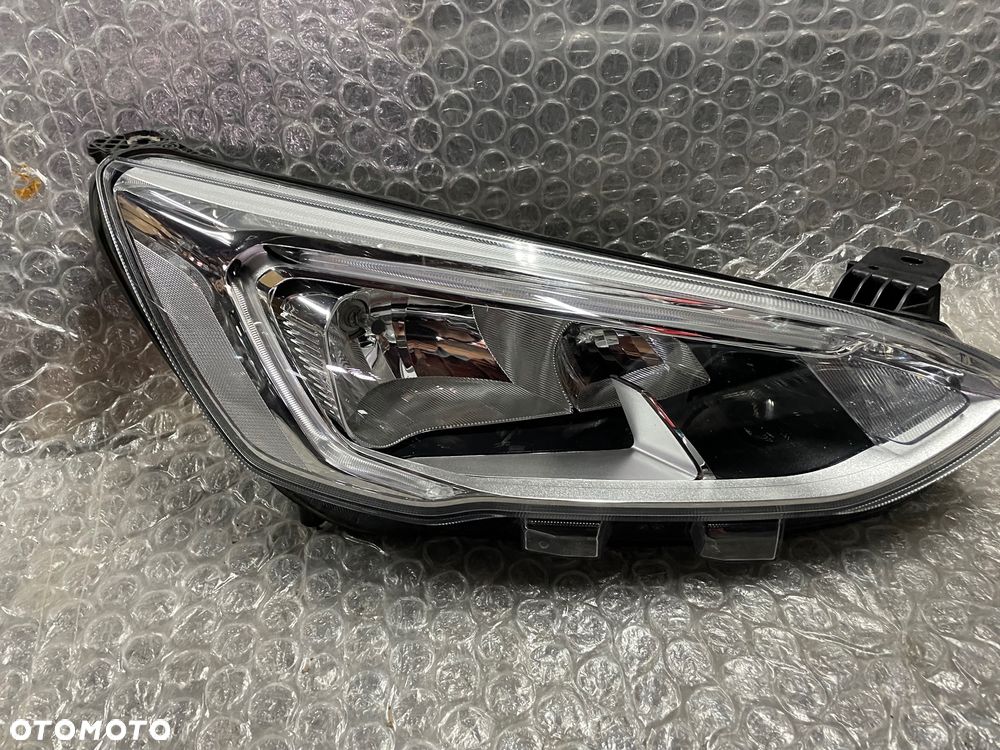 LAMPA PRAWA ZWYKŁA H7 LED FORD FOCUS MK4 JX7B-13W029AE - 3
