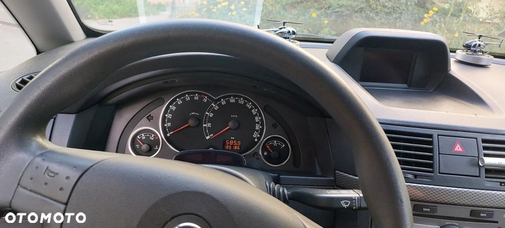 Opel Meriva - 33