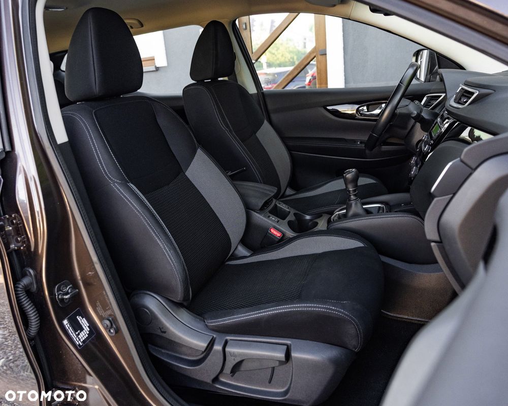 Nissan Qashqai 1.5 dCi Acenta - 29