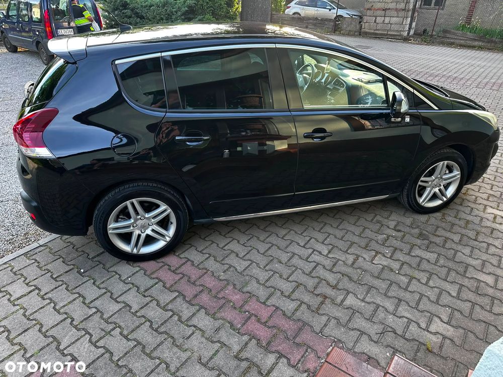 Peugeot 3008 2.0 HDi HYbrid4 - 8