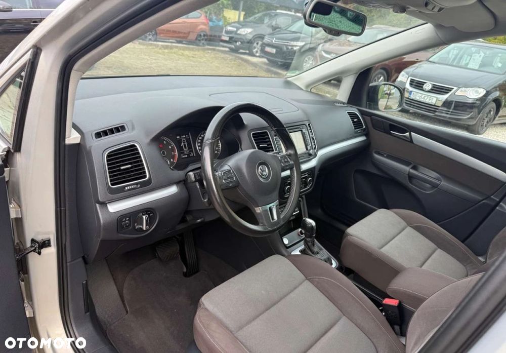 Volkswagen Sharan - 22