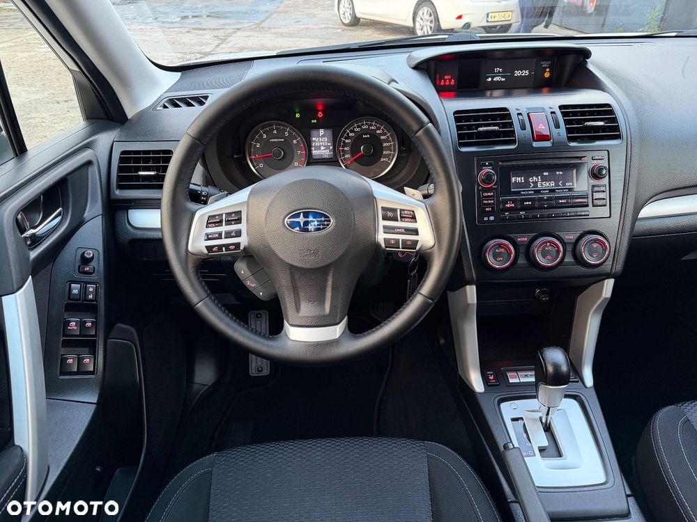 Subaru Forester 2.0i Platinum Lineartronic EU6 - 13