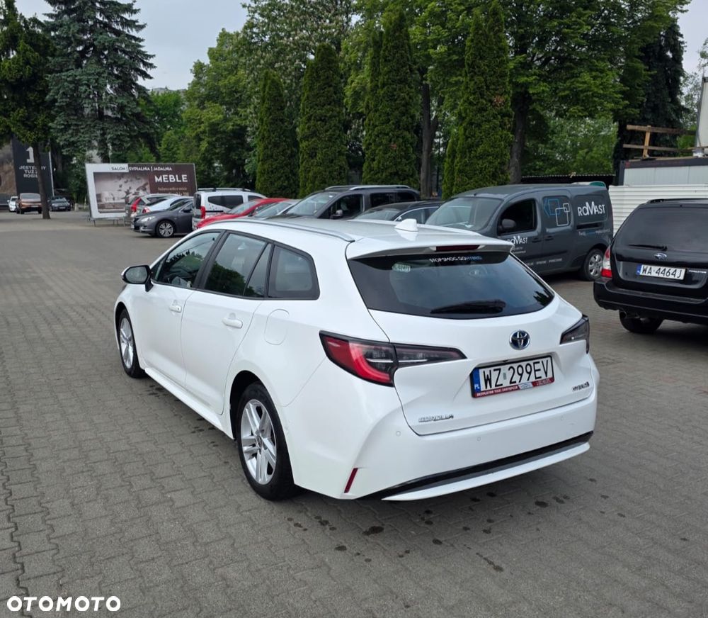 Toyota Corolla - 5