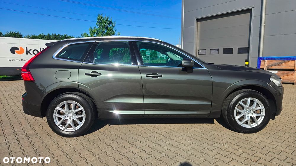 Volvo XC 60 T5 GPF AWD Momentum - 8