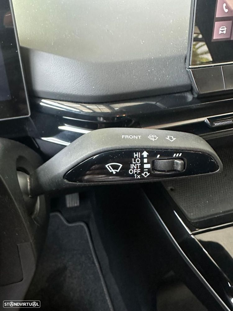 MG MG4 64 kWh Luxury - 12