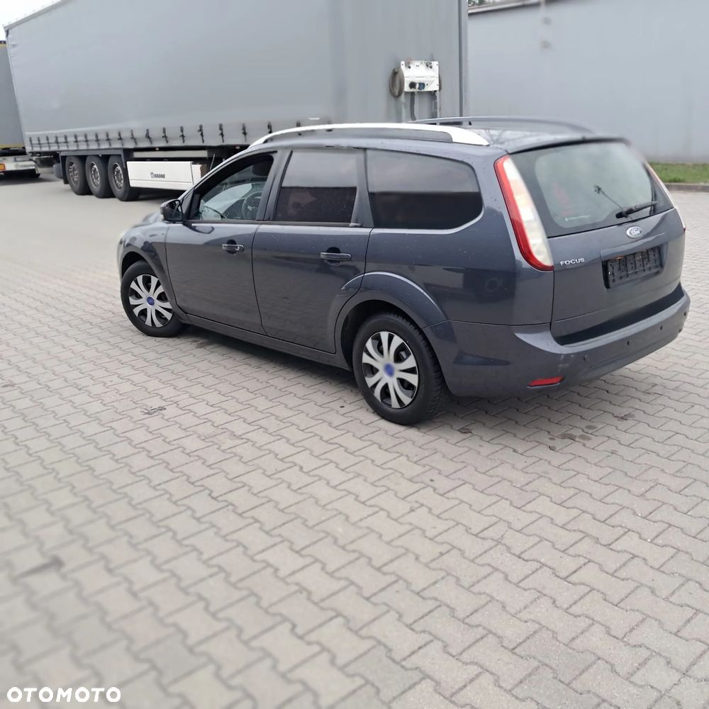 Ford Focus - 4