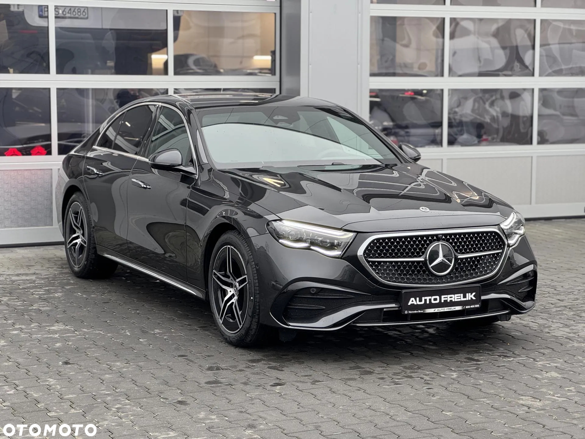 Mercedes-Benz Klasa E 220 d 4Matic 9G-TRONIC Edition AMG Line - 6