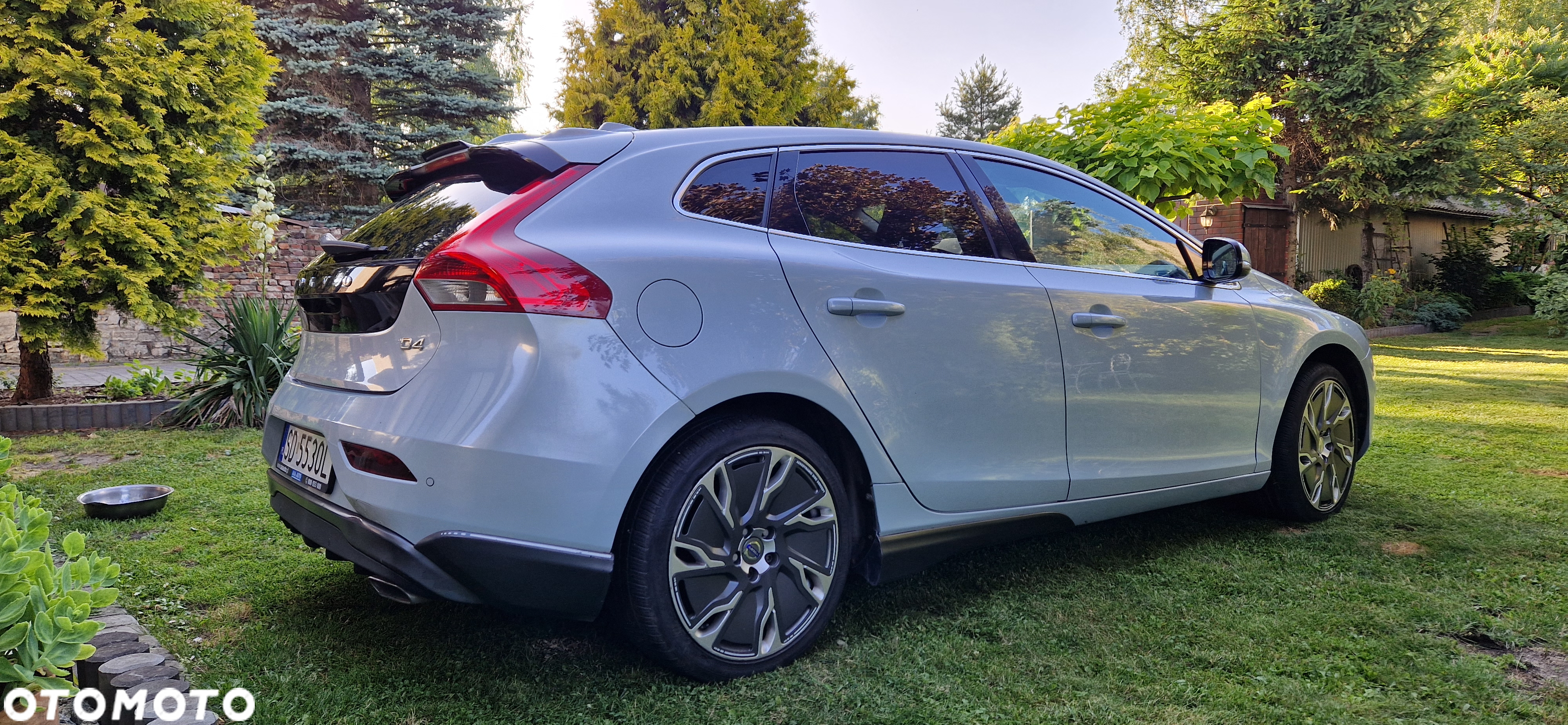 Volvo V40 D4 Summum - 8