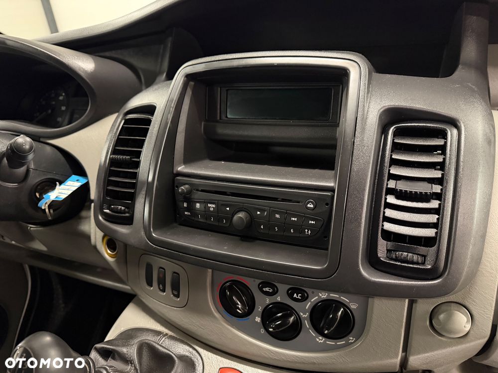 Renault Trafic - 27