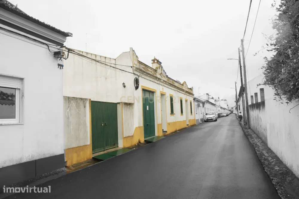 Moradia, 229 m², Santiago do Escoural - Grande imagem: 2/54