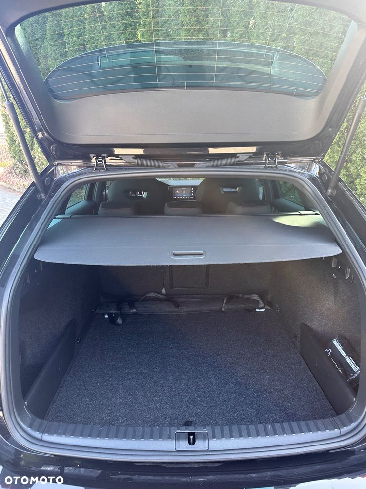 Skoda Octavia 2.0 TDI DSG 4x4 RS - 9