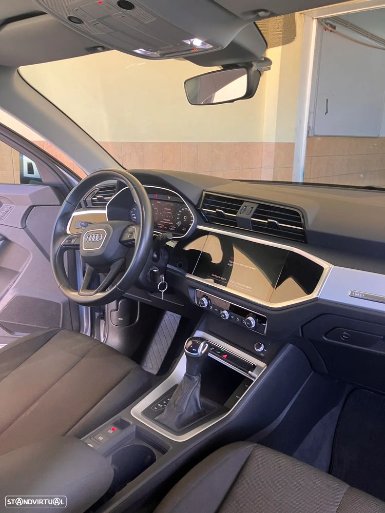 Audi Q3 - 4