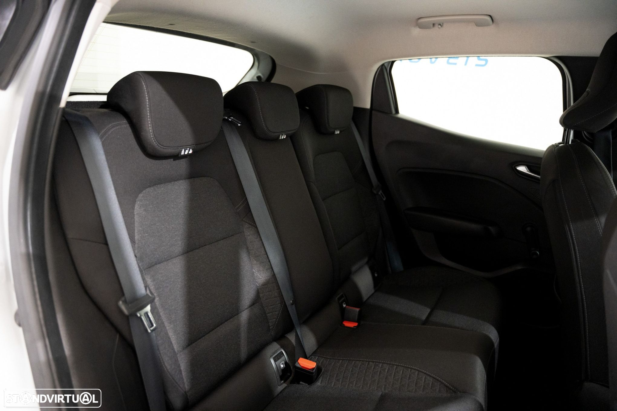Renault Clio 1.0 TCe Intens - 12
