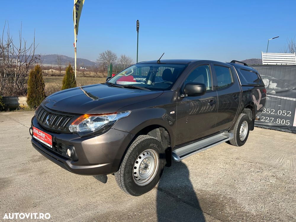 Mitsubishi L200 Double Cab 2.4 DI-D M/T Intense - 7