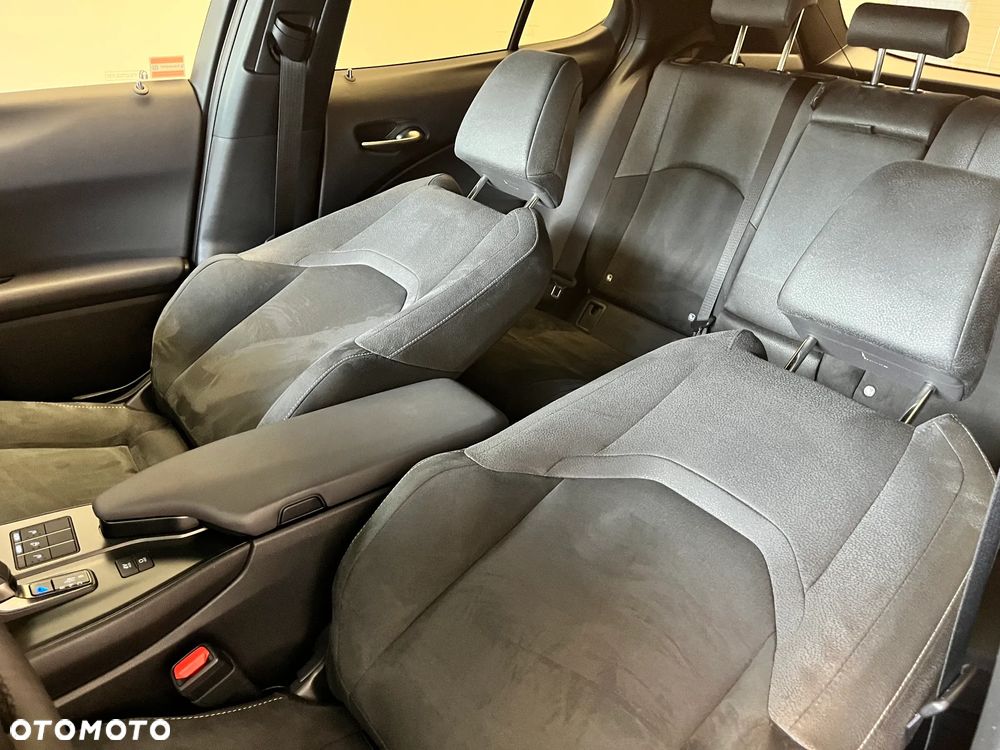 Lexus UX 300h Business - 5