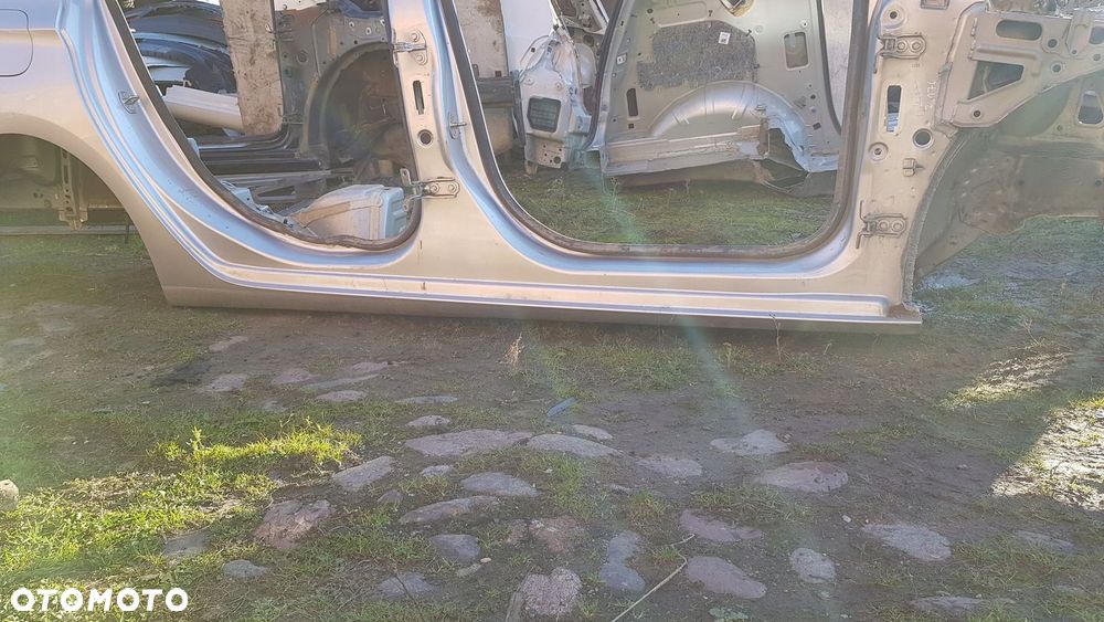 fartuch błotnik prawy tył Opel Astra K kombi - 4