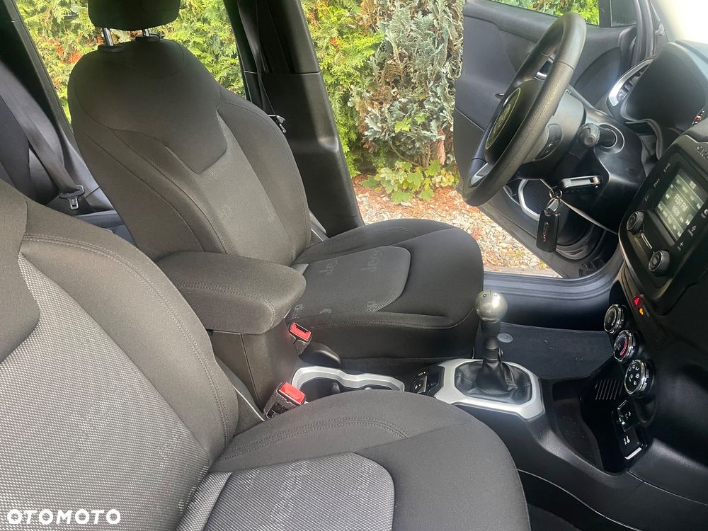 Jeep Renegade 1.6 E-TorQ Sport FWD - 25