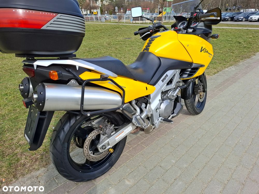 Suzuki V-STROM - 28