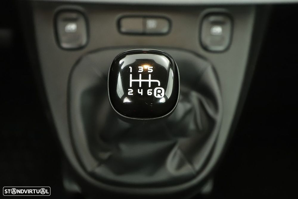 Fiat Panda 1.0 Hybrid City Cross - 11