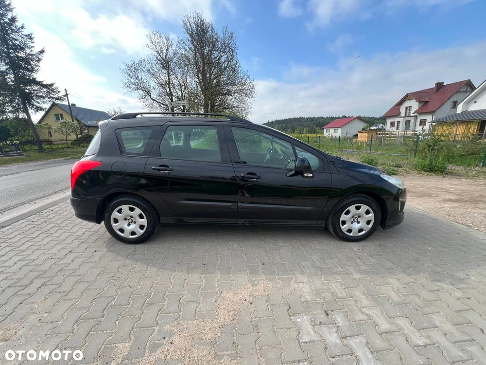 Peugeot 308 1.6 HDi Premium Plus - 4