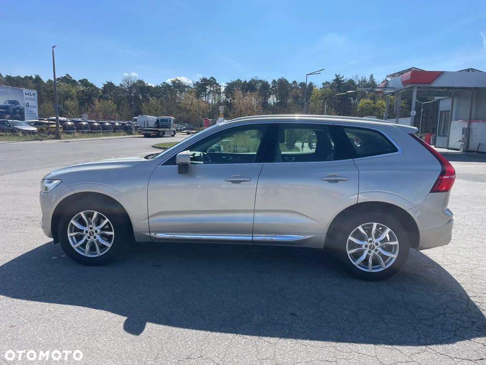 Volvo XC 60 D5 SCR AWD Momentum - 7