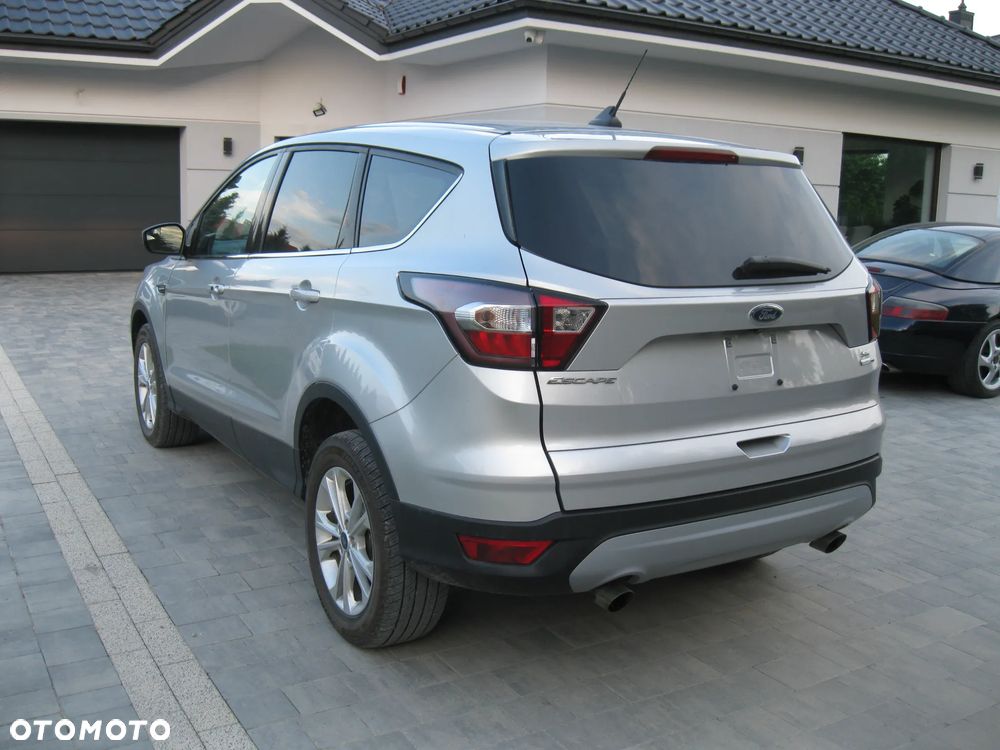 Ford Escape - 4