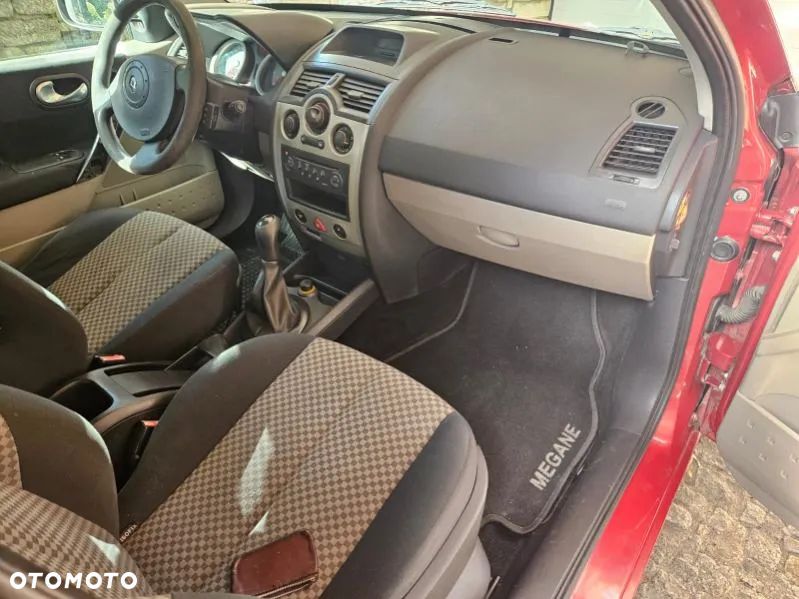 Renault Megane - 13