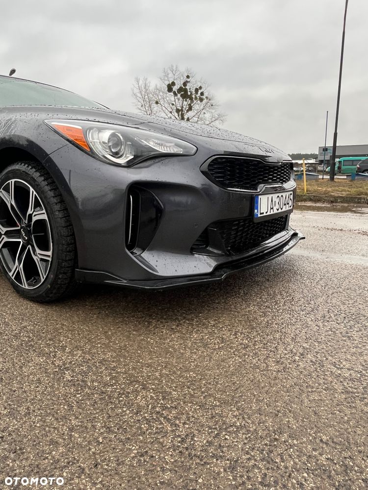 Kia Stinger 2.0 T-GDI GT Line - 6