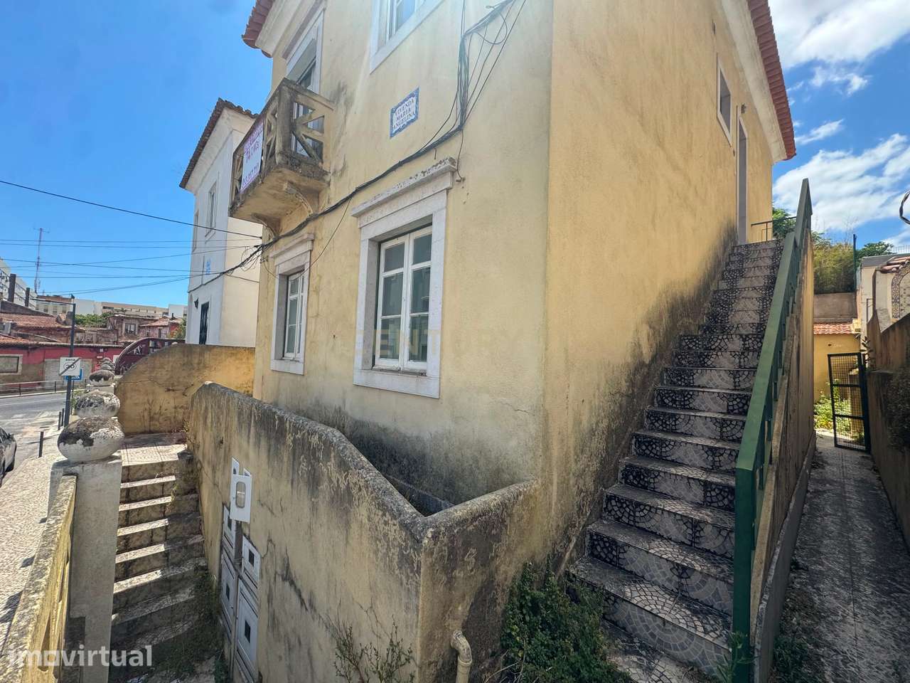 MORADIA PARA OBRAS TOTAIS EM CARNIDE - Grande imagem: 3/23
