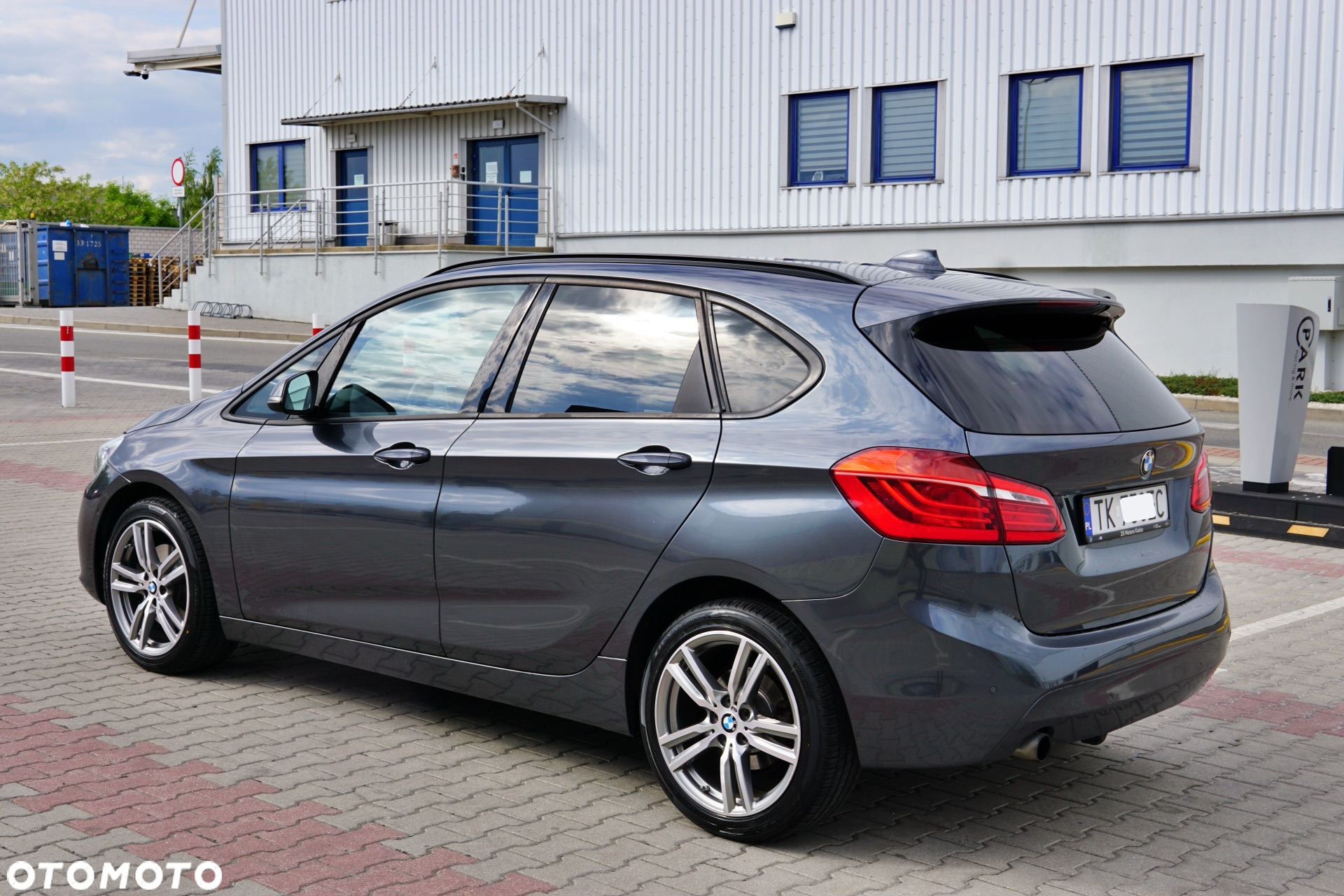 BMW Seria 2 218i Active Tourer - 21