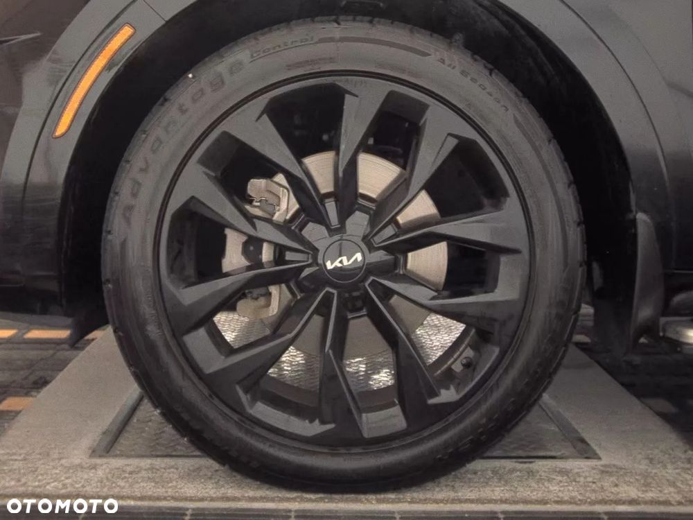 Kia Sorento - 16
