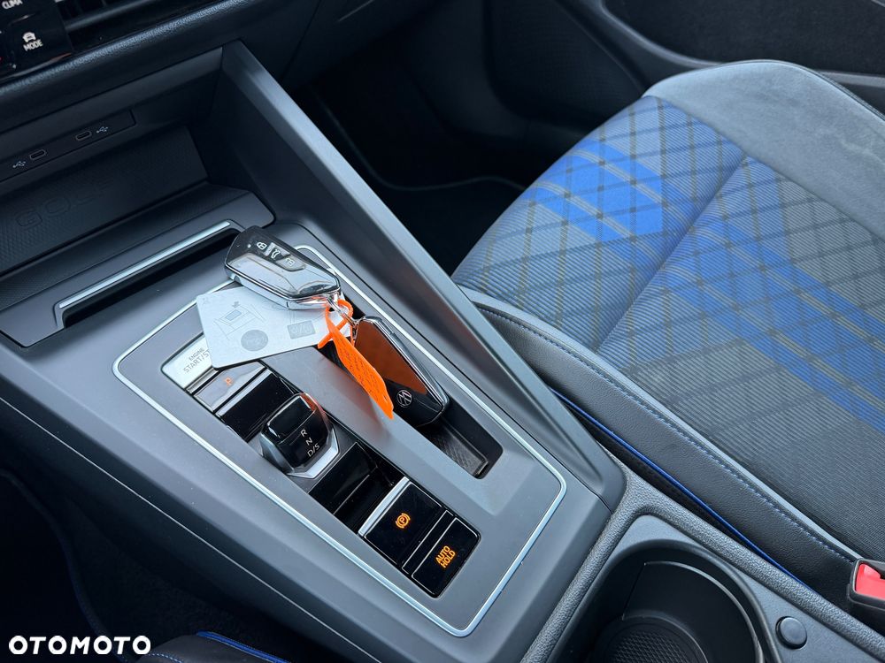 Volkswagen Golf 2.0 TSI OPF 4Motion DSG R - 25