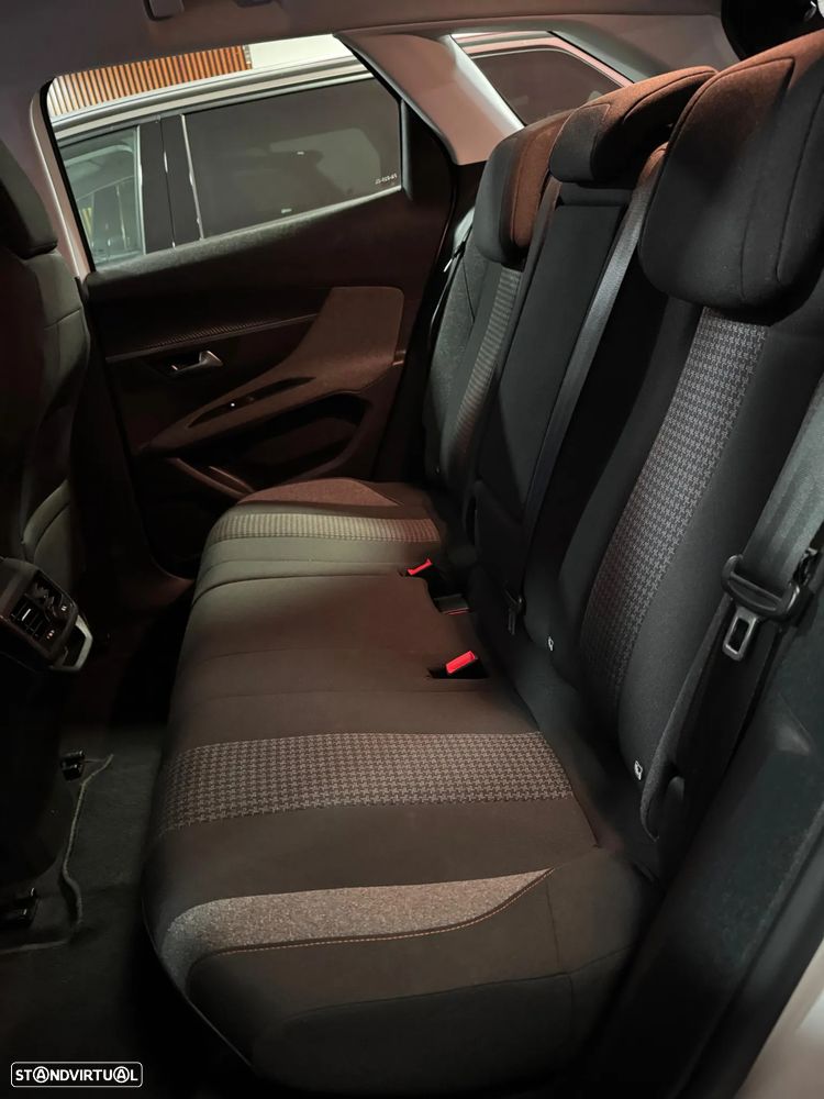 Peugeot 3008 PureTech 130 Stop & Start Active - 11