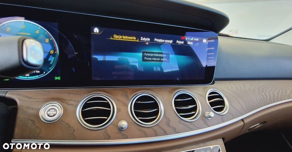 Mercedes-Benz Klasa E - 27