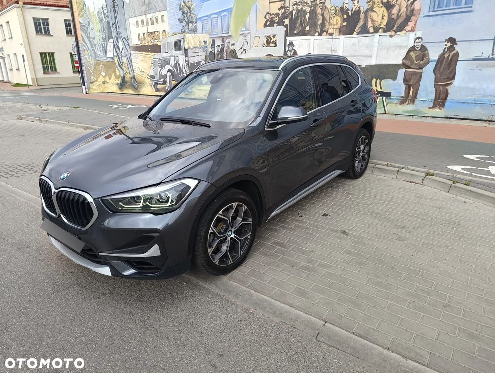 BMW X1 xDrive25i Sport Line - 10