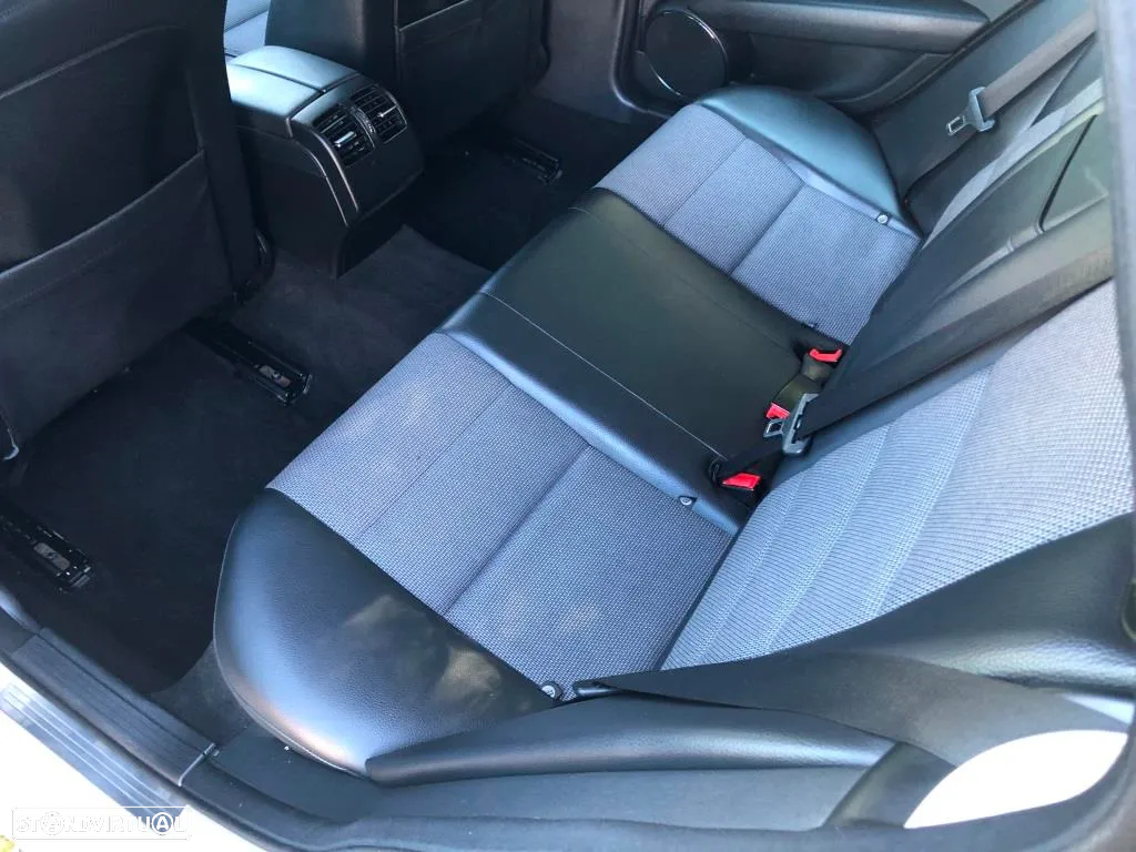 Mercedes-Benz C 200 CDi Avantgarde - 46